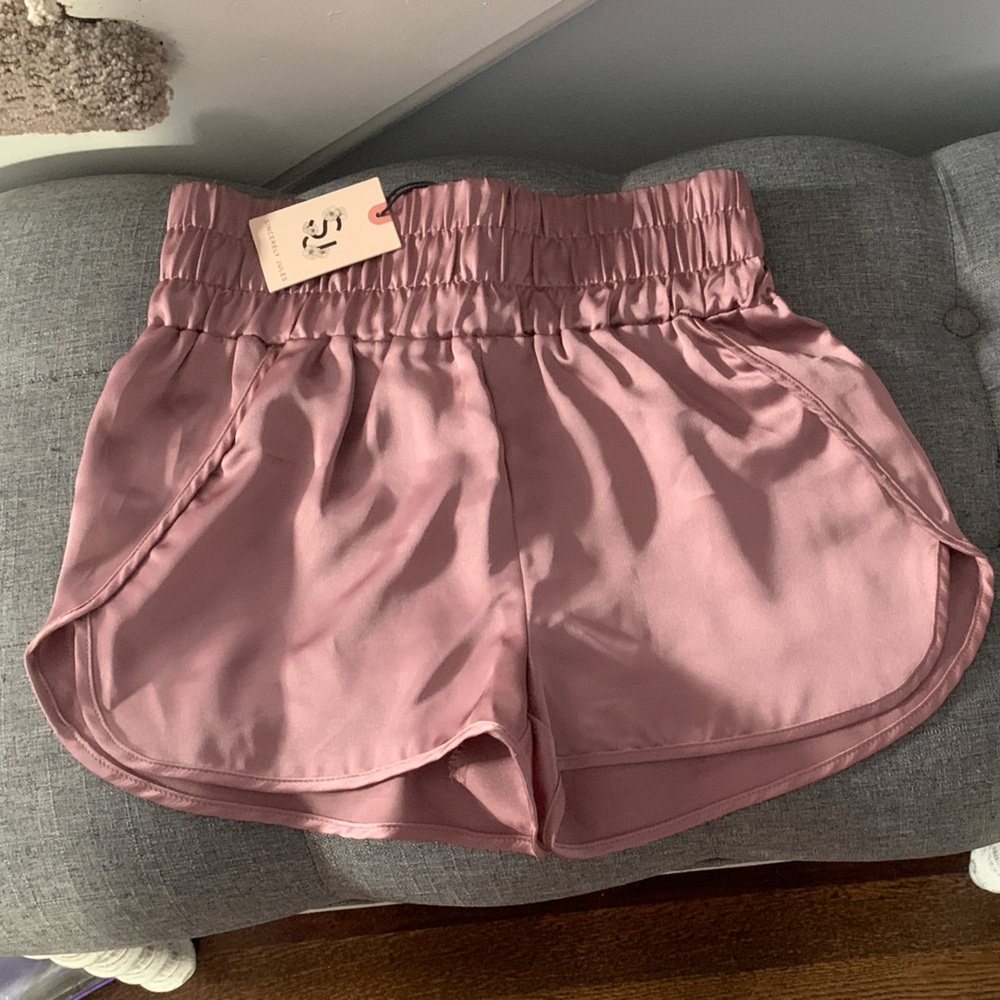 NEW-Sincerely Jules High Waist Shorts in Mauve